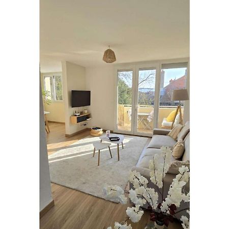 Appartement Superbe T3 Cosy, Parking Gratuit + Balcon à Riom Extérieur photo