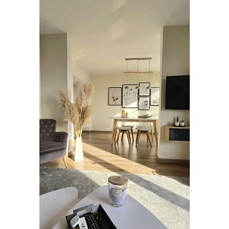 Appartement Superbe T3 Cosy, Parking Gratuit + Balcon à Riom Extérieur photo