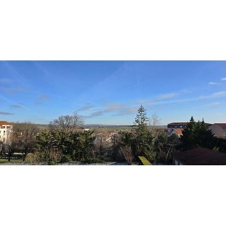 Appartement Superbe T3 Cosy, Parking Gratuit + Balcon à Riom Extérieur photo