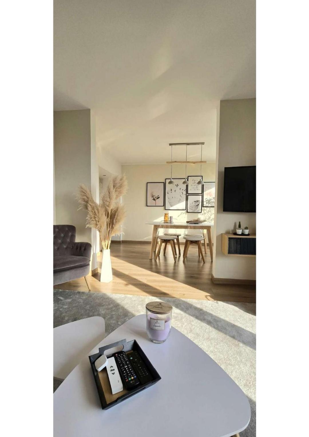Appartement Superbe T3 Cosy, Parking Gratuit + Balcon à Riom Extérieur photo
